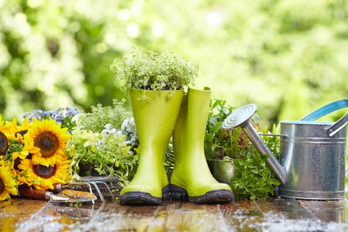 Custom garden decking design for outdoor living in Keston